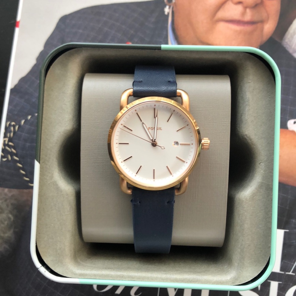 Fossil watch, gold tone/satin finish Navy.